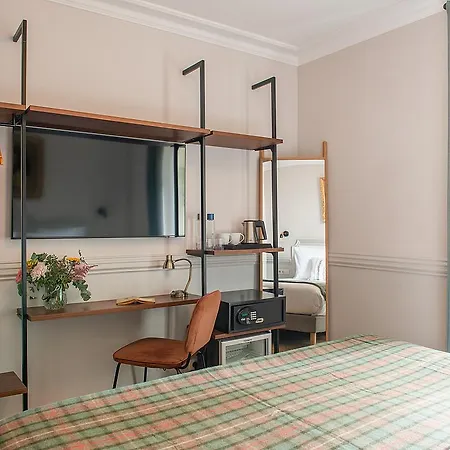De La Porte Dorée 3* Parigi