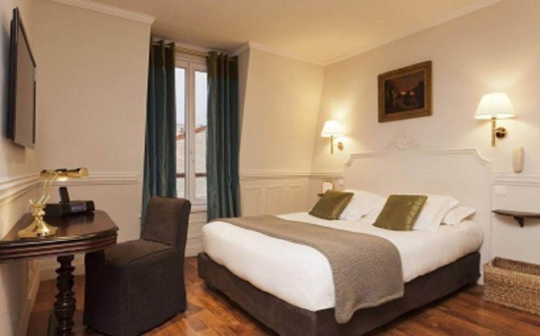 De La Porte Dorée 3* Parigi