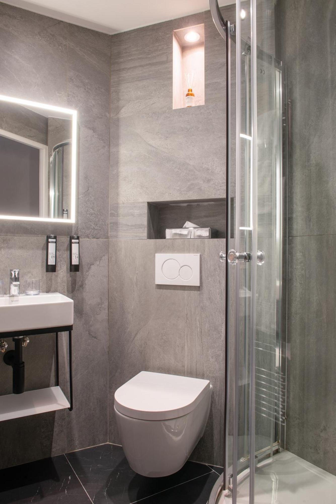 De La Porte Dorée 3* Parigi